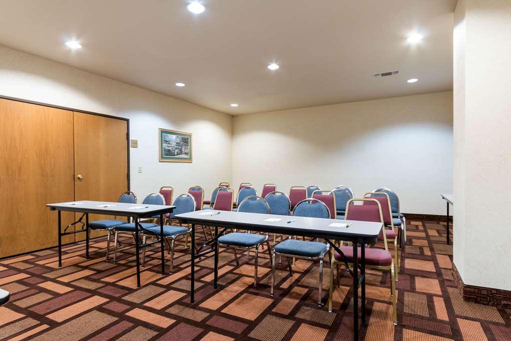 Econo Lodge Lubbock I-27 Удобства фото